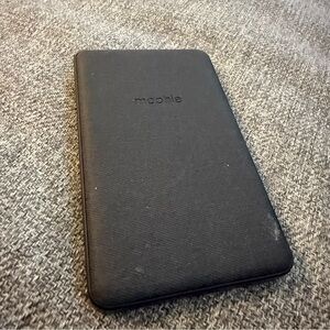 Mophie 5000mAh Snap+ Juice Mag Safe Portable Charger Power Bank Wireless Battery